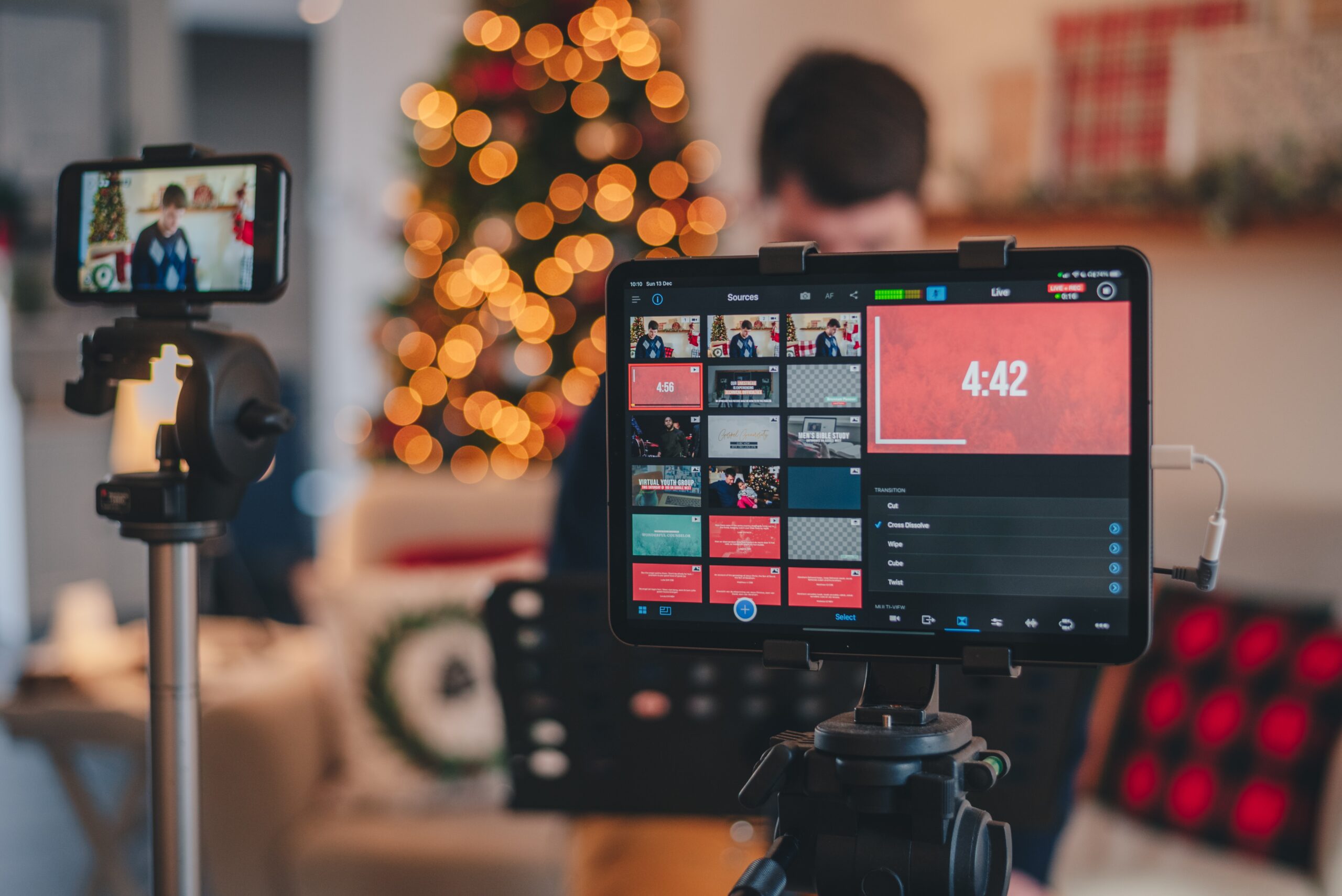 How Multiple Cameras Enhance Webinar Experience and Engagement